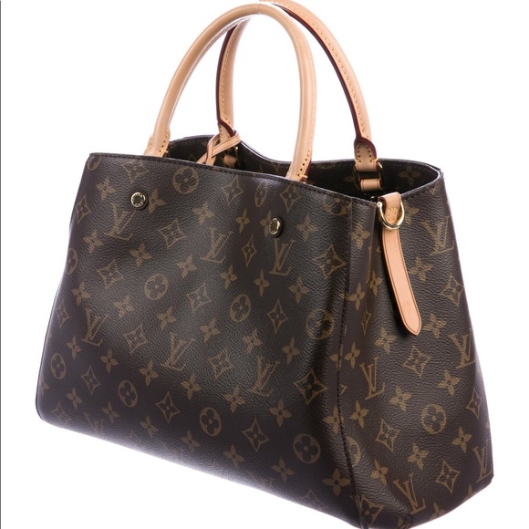 LOUIS VUITTON
Monogram Montaigne BB - Picture 3 of 4